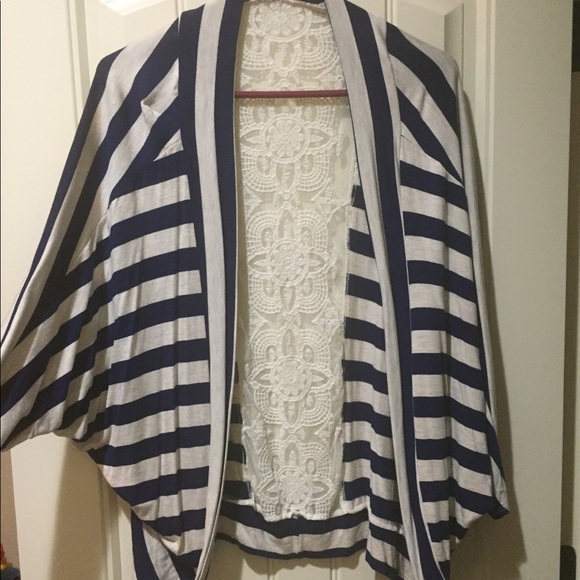 Cardigan - Picture 2 of 3